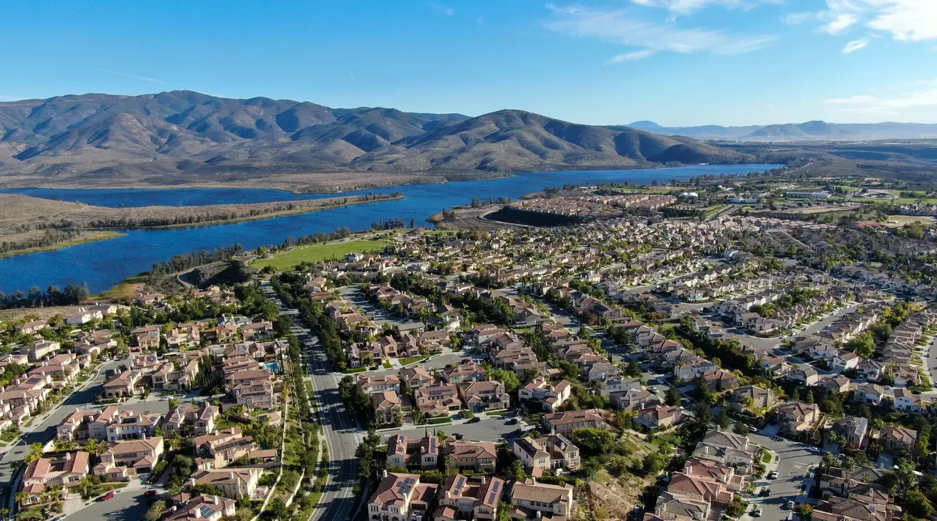 Commercial Roofing in Canyon Lake, CA